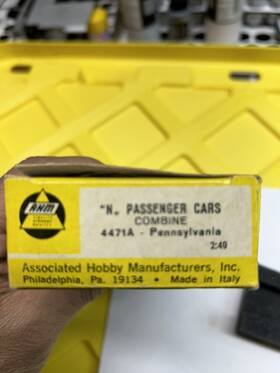 4471a Ahm/rivarossi N Scale Pennsylvania Passenger Car Vintage Combine Micro Train Trucks