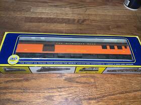 6203-m Ahm/rivarossi Ho Scale #6203-m Milwaukee Road - 1920 Combine Car Nos