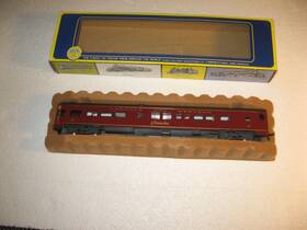 6542-20 Ahm/rivarossi Ho Scale Norfolk And Western Observation With Constant Lighting