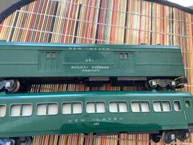 650-651 American Flyer 650 And 651 New Haven Green Passenger Car Railway Express Train
