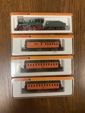 3611-3612 Arnold Set Of N Gauge Western And Atlantic Steam Engine/coaches 2260 3611 3612