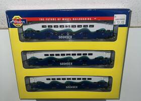 10163 Athearn N Scale Seattle Sounder Bombardier Commuter Passenger 3-set -athearn
