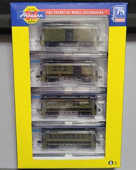 12405 Athearn N 34ft Overton Canadian Natl 4-car Pass Set