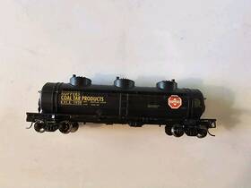 1920 Athearn 1506 Ho #1506 Koppers 3-dome Tank Car #1920 With Steel Wheels And Kadees