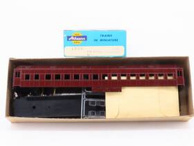 1858 Athearn Ho Scale Kit Sp Southern Pacific Standard Coach Passenger Car