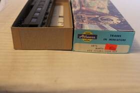 1517 Athearn 1871 Ho Scale Observation Passenger Car Santa Fe Green #1517 - Built