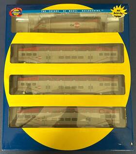 25990 Athearn Ho Scale Caltrain Commuter Bombardier Coach And F59 Set - Retired Rare