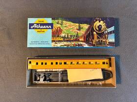 5994 Athearn Ho Bev-bel Corp. Milwaukee Road Observation Inch Rapids Kit - Yellow