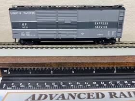 Athearn 70886 Union Pacific - Express Gray 2-tone Passenger 40 Ft Double Door Box Ho Scale New