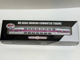 20-007-398 Atlas Ho Scale Mbta Multi Level Commuter Trailer Coach #768 Massachusetts Boston
