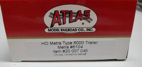 20007045 Atlas 2007045 Metra Chicago Coach #6104 6000 Trailer Commuter #20007045 Ho Scale