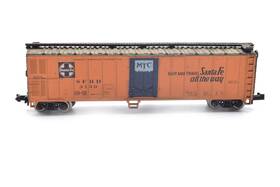 3667-3.00 Atlas Santa Fe Mech. Refrigerator 50ft Box Car N Scale