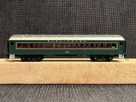 7124 Atlas Trainman 843069155874 50 005 102 - 60 Passenger Coach Burlington Cb&q Nib