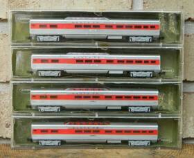 4892 Aurora 4 Postage Stamp N Santa Fe Vista-dome Passenger Cars Wrong Boxes