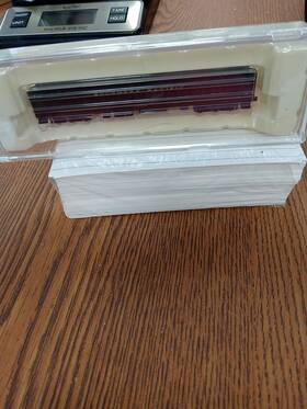 71704 Azl 71404 Z Scale Southern Pacific Coach Passenger Car