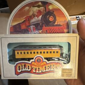 0302283 Bachmann Old Timer N Gauge Passenger Car Yellow/black Analog Mpn
