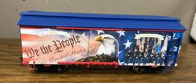 14-07965-011 Bachmann Hawthorne Village Spirit Of America Pride And Patriotism Box Car With Tracks