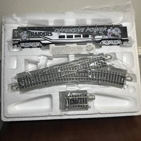 14-17895-006 Bachmann Hawthorne Village Oakland Raiders Offensive Power Dome Car With Tracks Nib 14-17895-006 Bachmann Hawthorne Village Oakland Raiders Offensive Power Dome Car With Tracks Nib