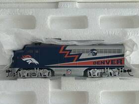 14-17903-001 Bachmann Ho Hawthorne Village Nfl Denver Broncos Diesel Power Engine Train