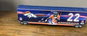 14-17903-015 Bachmann Hawthorn Villag 2016 Denver Broncos Cj Anderson 50ftbox Car With No Tracks Or Coa
