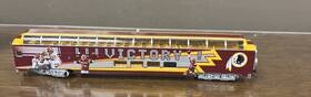 14-29109-008 Bachmann Hawthorne Village Washington Redskins Victory Dome Car With 4 Tracks And Coa