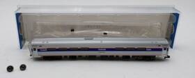 Bachmann 14165 N Amtrak Phase Iv 85ft Amfleet Passenger Cafe Ex/box