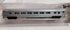 14754 Bachmann Silver Series N 85ft Streamline Coach With Interior And Lights Unlettered