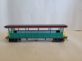 17449 Bachmann Ho Scale Undecorated Open Sided Excursion Car With Seats Silver Series 17449 Bachmann Ho Scale Undecorated Open Sided Excursion Car With Seats Silver Series