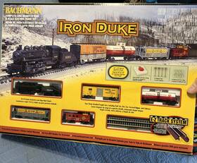 213445 Bachmann Iron Duke 0-6-0 Steam Loco And Complete Train Set -n Scale 24005 213445 Bachmann Iron Duke 0-6-0 Steam Loco And Complete Train Set -n Scale 24005