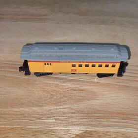 75551 Bachmann Union Pacific 47ft Old Time Combine