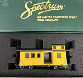 26799 Bachmann Spectrum On30 Scale #26799 Side Door Wood Caboose Preowned