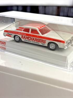 46614 Busch Dodge Monaco Crazy Cars # 8 Hodges Ramchargers Drag Car 1 87 Nib