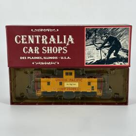 Ccs1065-02 Centralia Car Shops Union Pacific Ca-3 Waycar Ho Scale Caboose Up