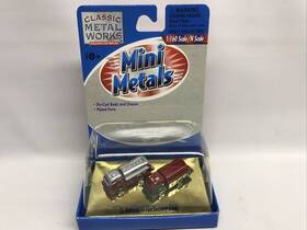 Two-ft53 Classic Metal Works 50204 #50204 -two-ft53 White 3000 Fuel Deliver Trucks 1/160 Diecast
