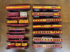 0001-000968 Con-cor Lot Of 13 Royal American Shows 72ft Ho Train Car Assortment Carnival