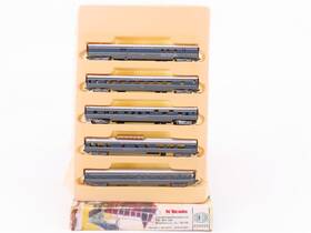 0001-004028 Con-cor N Scale Atsf Santa Fe Railroad Scout Passenger 5-car Set