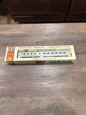 0001-007305 Con-cor Ho 85ft Dining Car Corrugated Sides Southern Railway #0001-007305
