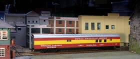 0001-00928 Con-cor Ho Scale Passenger Car Royal American Shows Rpo / Baggage