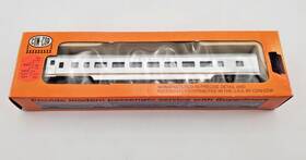 0001-040016 Con-cor N Scale 1/160 Santa Fe Smooth Side Coach Passenger Car #001-040016