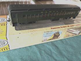 0001-094009 Con-cor Santa Fe Coach T103 - Ho Lighted