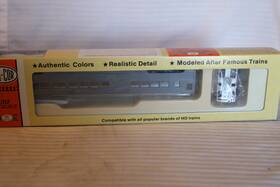 000960 Con-cor Ho Scale Observation Passenger Car Gray Undecorated Clear Roof #0960
