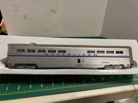 001-000813 Con-cor 001-00813 Ho Kit #001-000813 Superliner Diner Amtrak Ph.iv Scheme Nos