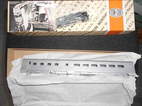 223-721 Con-cor 85ft Dining Car Ho Gauge Undecorated Nib