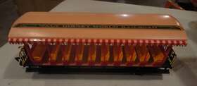 Ac68-031 Disney Walt World Rr G-scale Passenger Cars With Lgb Style Couplers Rare
