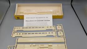 018-4500 E&b Valley #018-4500 P-s Standard Coach Undecorated Ho Kit