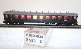 8632k Fleischmann N Db 2nd Class Express Train Passenger With Lighting Car Ovp A