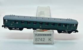8742-k Fleischmann N Scale 8742 K Green Passenger Car Original Box