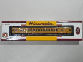 Fvm-10039 Fox Valley Models Hiawatha Milwaukee Coach 4409 Yellow Gray Ho Nos New Unopened Model