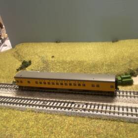 Fvm40040 Fox Valley Models N Scale Milwaukee Road Passenger Car Yellow/gray 4418