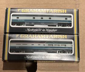 0765 Graham Farish 2 #a2 N Scale British Rail Bogie Buffet 745 And Sleeper 765 C-9 0765 Graham Farish 2 #a2 N Scale British Rail Bogie Buffet 745 And Sleeper 765 C-9